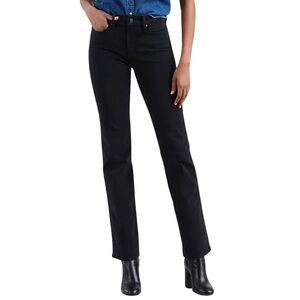 Levi's Women's Straight Leg Jeans in Black